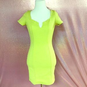 The kiwi smash dress